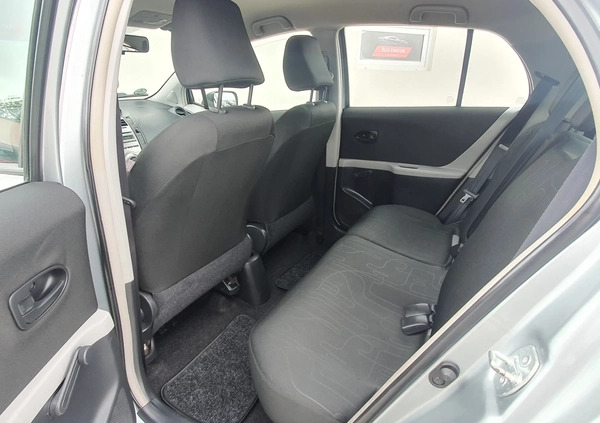 Toyota Yaris cena 24700 przebieg: 90000, rok produkcji 2009 z Wasilków małe 301